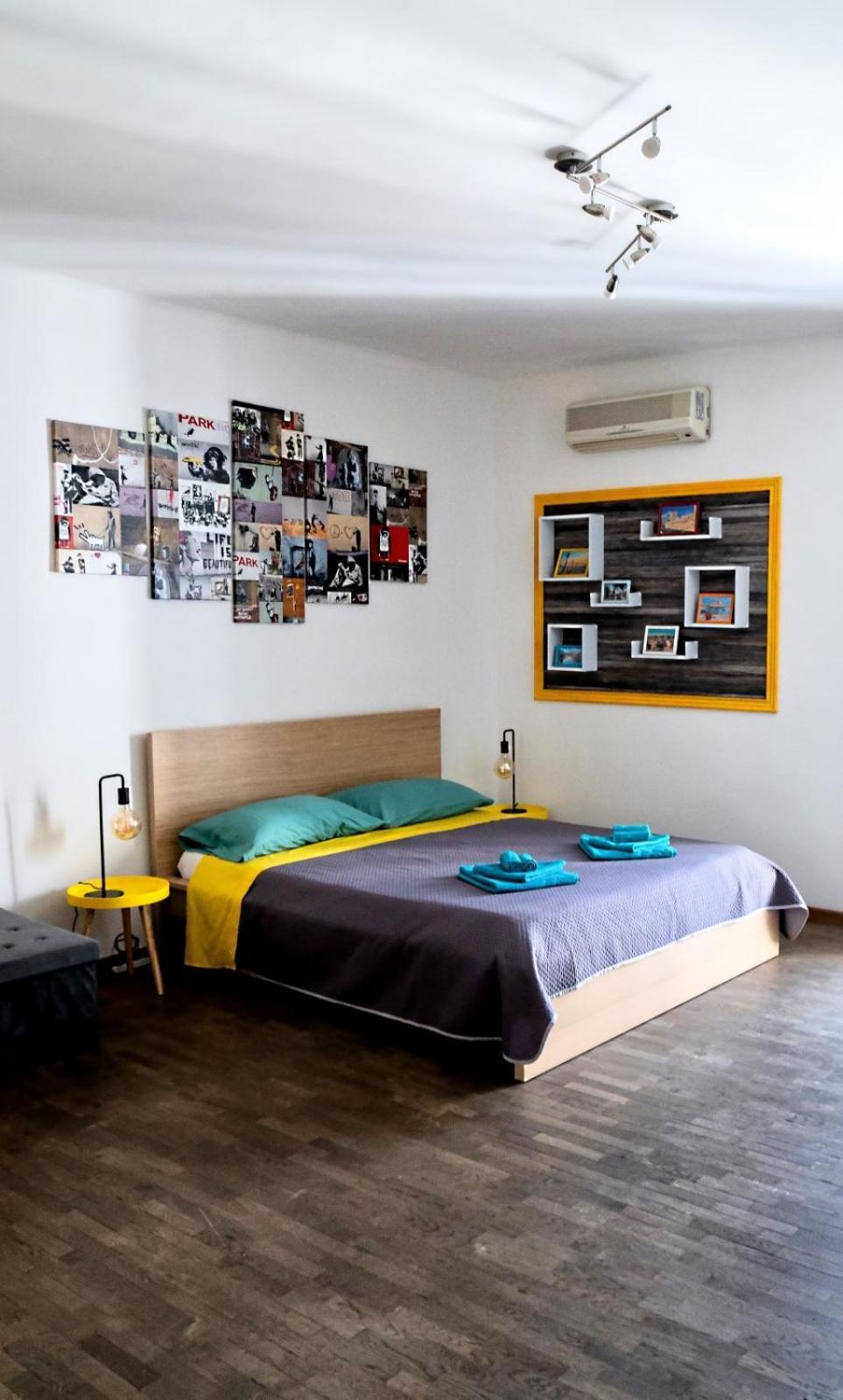 Вілла Leitmotiv Ospitality House Барі Екстер'єр фото